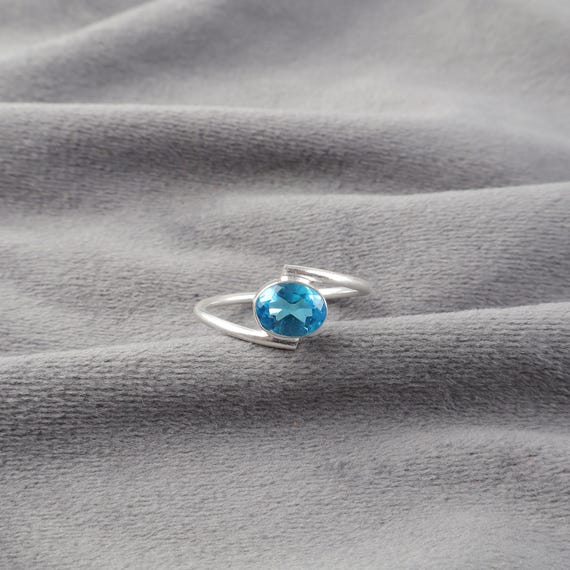 Handmade Swiss Blue Topaz Ring: 925 Sterling Silver Blue Gemstone Jewelry
