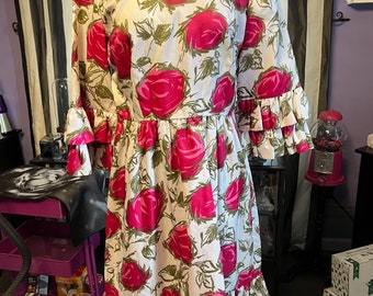 Vintage Handmade 80's Pretty Pink Roses Dress