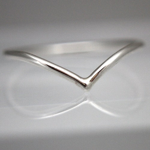 Popular Chevron ring,  silver chevron ring, handmade ring, midi ring, women, eco friendly, bridesmaid gift,  gift for her
