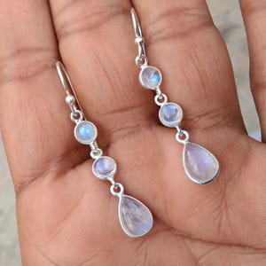 Regnbågsmånsten Flerstensörhängen Sterlingsilver 6x9 Päron 4 mm Runda Eteriska Boho