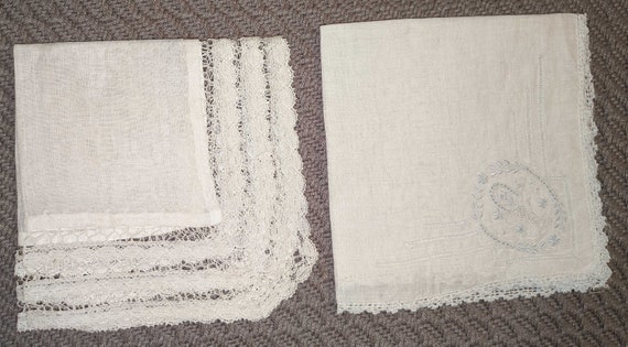 2 Vintage Lace Linen Handkerchiefs, Child Size, E… - image 1