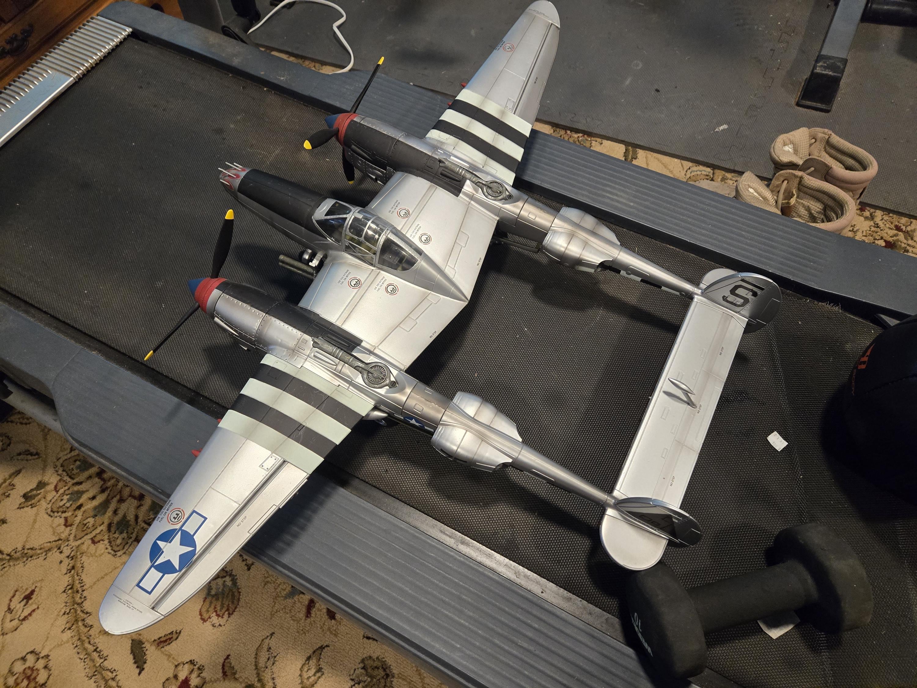 1:18 Scale P38 WWII Plane- 21st Century Toys - Etsy 1:18 Scale P38 WWII Plane- 21st Century Toys - Etsy