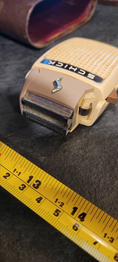 1950s. Schick Vintage Electric Razor With Case - Etsy