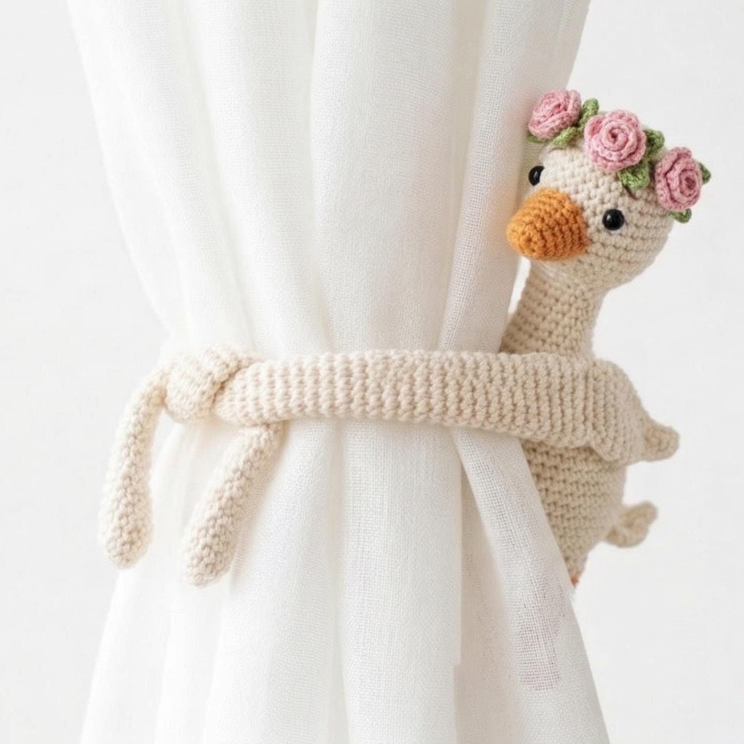 Crochet Goose Curtain Tie Back