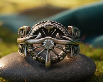 Vintage Fantasy Ring, Gothic Cosplay Adjustable Ring