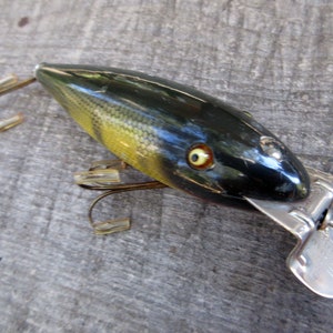 Antique Wooden Fishing Lure with glass eyes, Creek Chub Bait Company Wiggler #101 in Perch Scale pattern, collect it or as an excellent gift