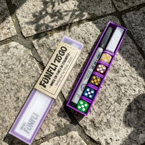 Fünfli ToGo – Würfelspiel in Lila & Transparent