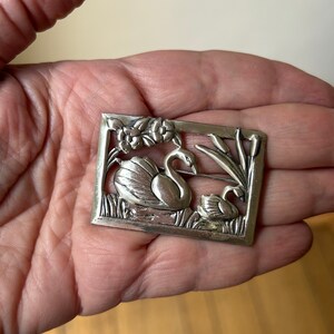 Coro swan brooch - Etsy 日本