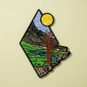 Embroidered Mountain Tree Patch, Nature Outdoor Patch For Backpack - Iron On
