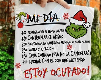 Grinch Schedule SVG PNG-bundel, grappige kerstsublimatie, DTF-afdrukontwerp, Mi Dia-bestanden knippen, Spaans citaat, commercieel gebruik
