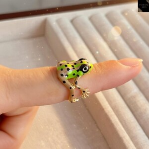 Adjustable Green Frog Ring – Animal Jewelry, Unisex Christmas gift