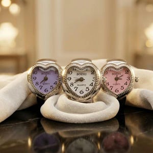 Heart Finger Watch Ring Y2K Mini Quartz Clock Elastic Stretch Band, Silver Plated Alloy Vintage Punk Jewelry Cool Halloween Gift