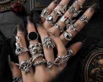 24-delige gotische ringenset dames | Joker Devil Smile Face-ringen van zinklegering | Mix match halloween-sieraden | Feest Verjaardagscadeau Tienermeisjes