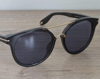 Givenchy GV 7034/S Women's Black Sunglasses Made in Italy