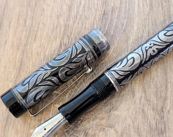 Folli Follie Oversized Fountain Pen - Silver Plated Overlay - Laban Medium Nib