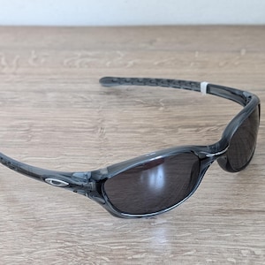 小物 Oakley FIVES 2.0 Oakley Fives Squared Black Lens Sunglasses - Polished Black