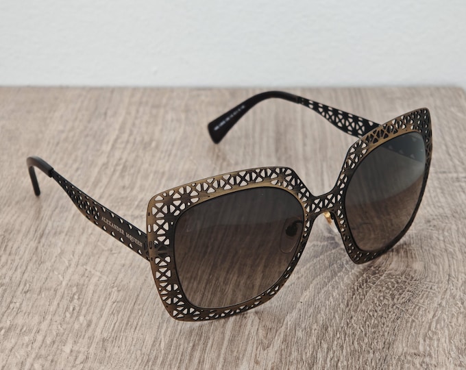 Alexander McQueen AMQ 4260/S Women's Oversized Sunglasses Made in Italy - MINT - 2000's