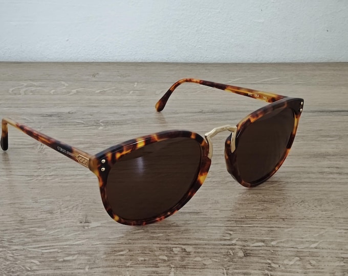 Vintage Giorgio Armani 915 054 Tortoiseshell Sunglasses Made in Italy - c. 1980s - 1990s