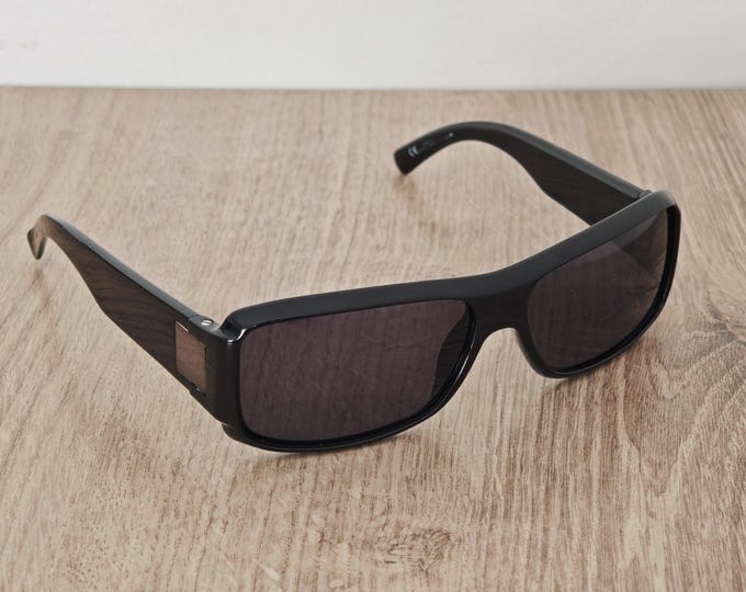 GUCCI GG 1563/S Vintage Sunglasses - Black Optyl Acetate - Italy c. 1990's