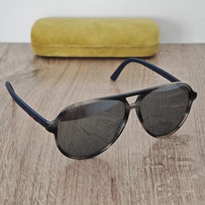 Gucci GG1628/S vintage aviator sunglasses Tinted Aviator y2K 2000\'s black GUCCI Black Leather Gold Tone Aviator Sunglasses – Sui  main image 3