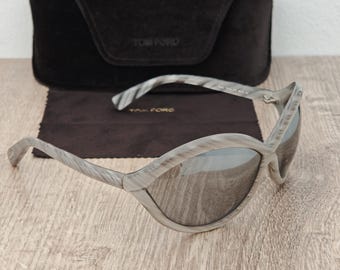 Tom Ford TF 121 Sophia Sunglasses Made in Italy - Marble Gray Mirror - Y2K