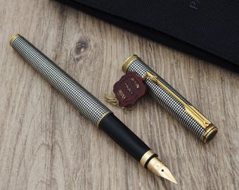 Parker Premier Sterling Silver Cisele Fountain Pen - Gold 18K Fine Nib - Made in France