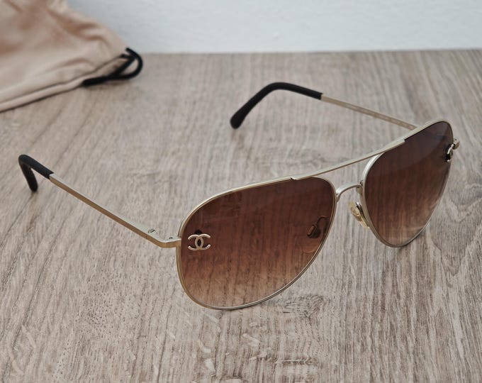 CHANEL CoCo Mark 4189-T-Q Gold x Brown Gradient Aviator Sunglasses