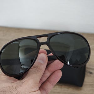 Ray-Ban RB 4090 Aviator Solglasögon Tillverkade i Italien - NOS - Utgången modell bild 6