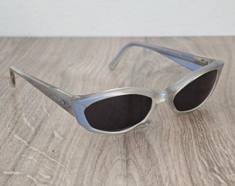 Arnette Mod. Mantis D394 サングラス キャットアイ カラー ブラック