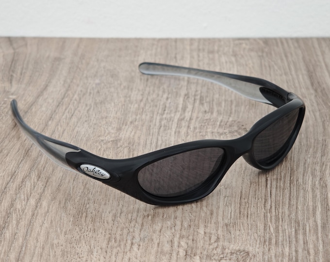 Vintage Oakley Pocket Polished Black Sunglasses - c. 2000's (Y2K)