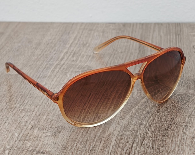Linda Farrow Gallery x Matthew Williamson Sunglasses - Gradient Handmade Acetate Aviator