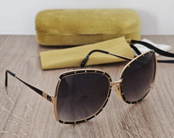 Vintage GUCCI GG 2202 Women's Oversized Sunglasses Made in Italy - c. 1980s - RARE