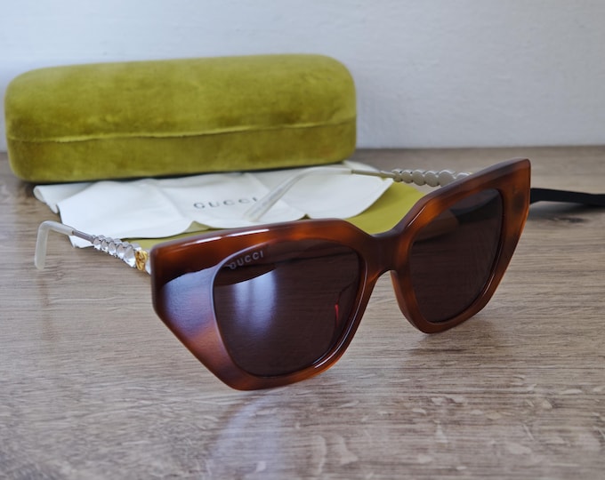 GUCCI GG0641 Women's Oversized Sunglasses Made in Japan