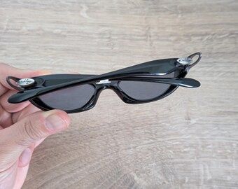 Oakley Halo Black Berry Sunglasses - NOS - Mint - RARE - 2000's