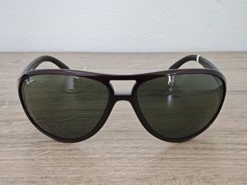 Ray-Ban RB 4090 Aviator Solglasögon Tillverkade i Italien - NOS - Utgången modell bild 3