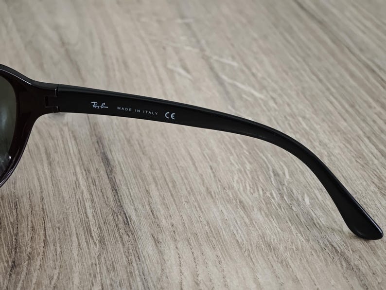 Ray-Ban RB 4090 Aviator Solglasögon Tillverkade i Italien - NOS - Utgången modell bild 12