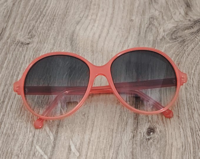 Cutler & Gross of London M:0920 Red Oversized Handmade Sunglasses with ZEISS Lenses