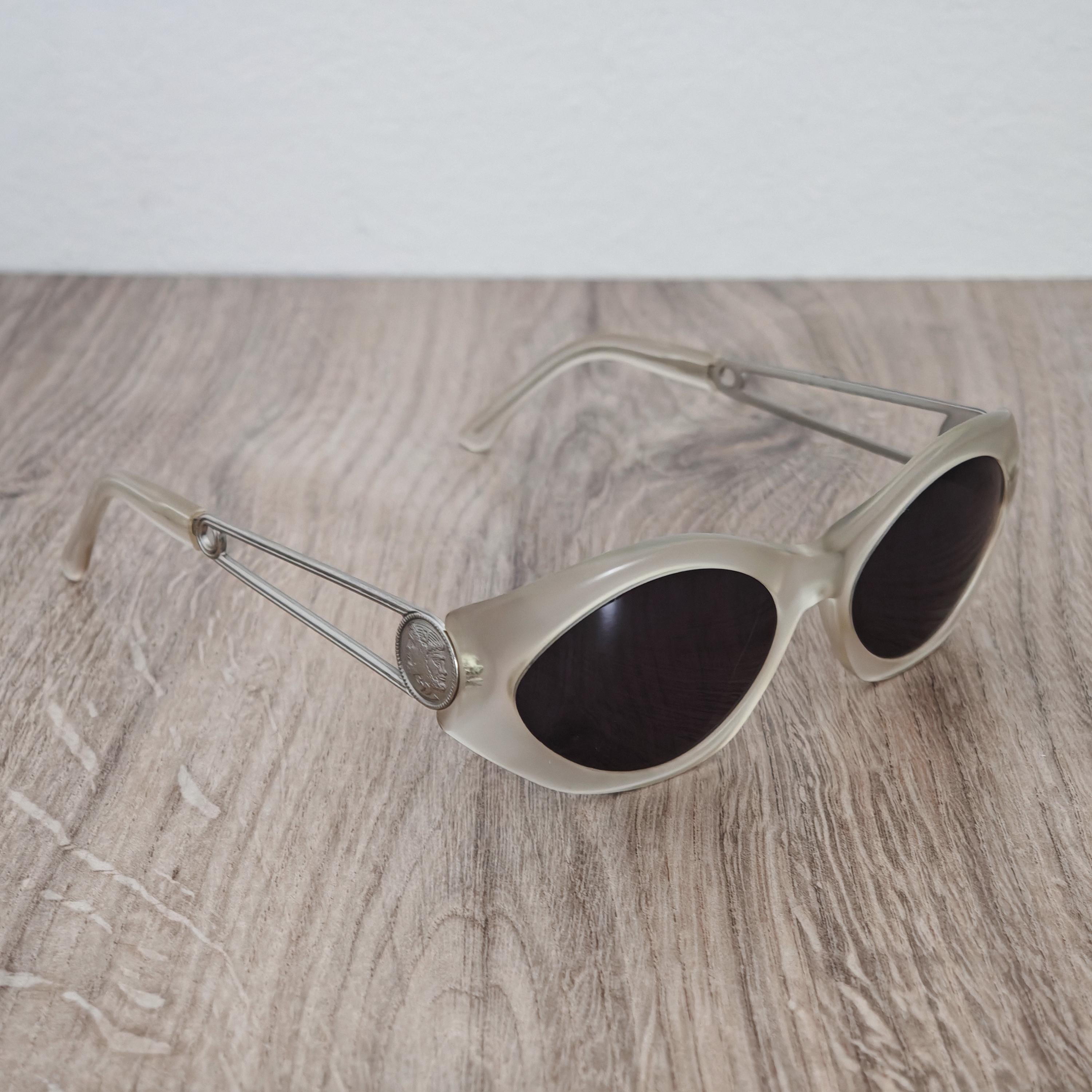 Vintage Sunglasses Fendi - Etsy
