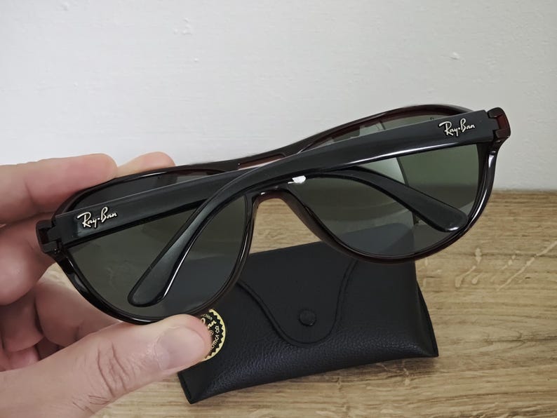 Ray-Ban RB 4090 Aviator Solglasögon Tillverkade i Italien - NOS - Utgången modell bild 8