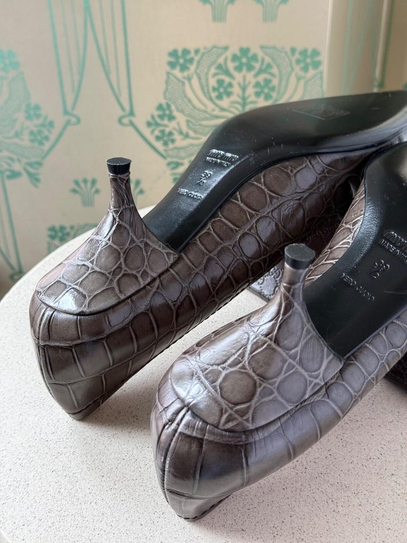 Vintage Miu Miu Croc Embossed Leather Pointed Toe Heels Pumps Grey Size 39.5 image 10