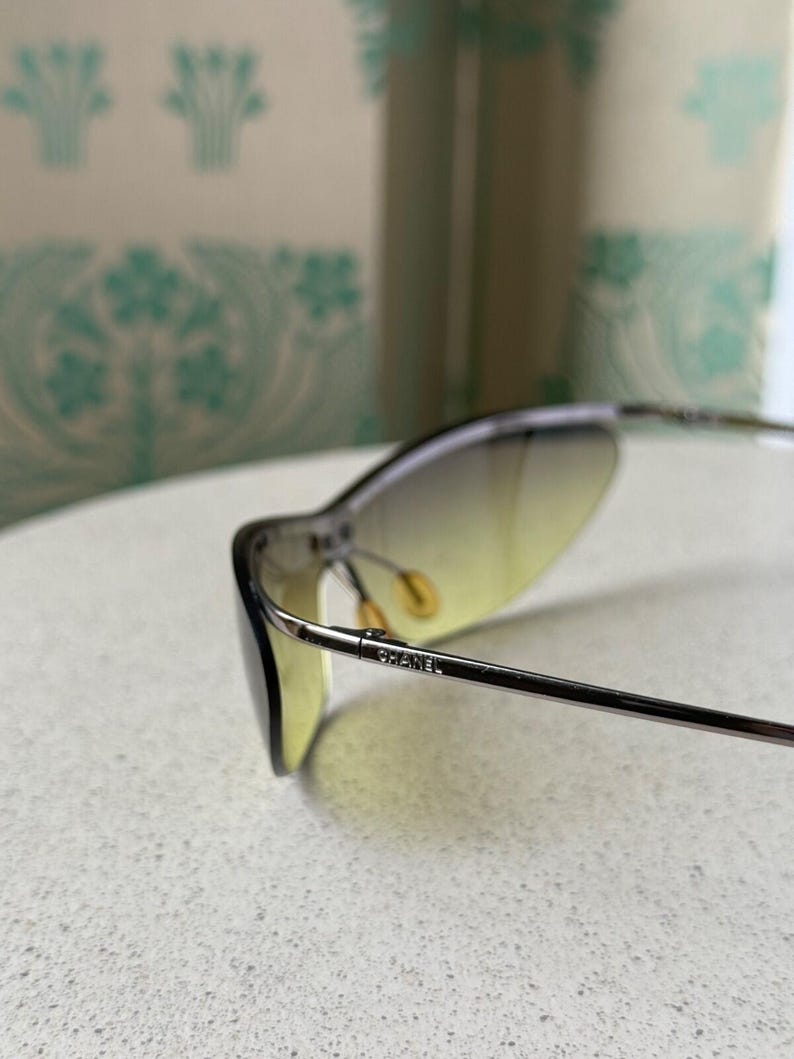 Vintage Chanel Schild Maske Grün Silber Licht Sonnenbrille 4042 Bild 7