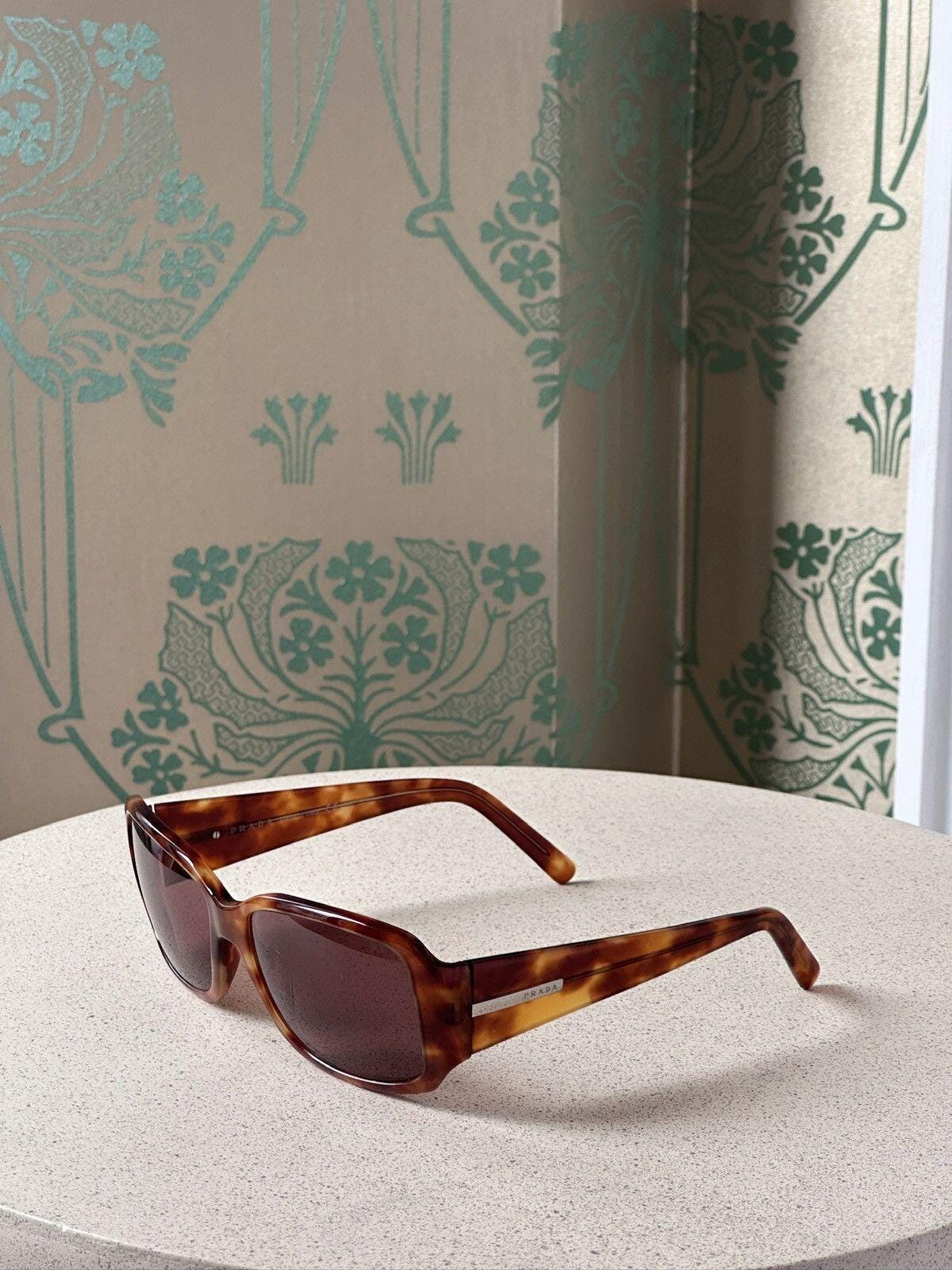 Vintage prada shades - Etsy 日本
