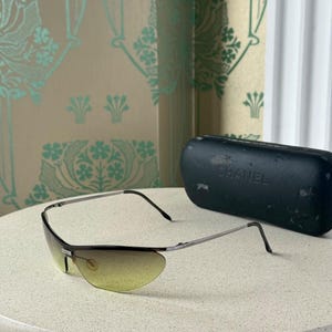 Vintage Chanel Schild Maske Grün Silber Licht Sonnenbrille 4042 Bild 1