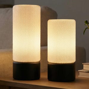 AURA Core | Scandinavian Table Lamp | 5 base, 2 shade colors | E27 LEDs