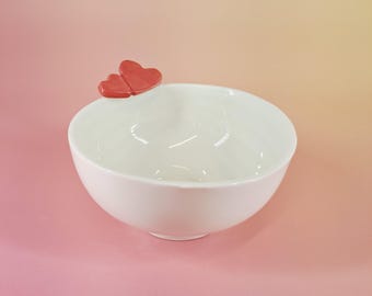 Handmade Ceramic Bowl with Red Heart, White Pottery Bowl with Red Heart, Valentine Gift, Cute Minimal Home Decor