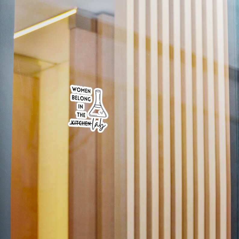 Women Belong in the Lab Decal - Water, Scratch, and UV Resistant Vinyl Sticker 画像 6