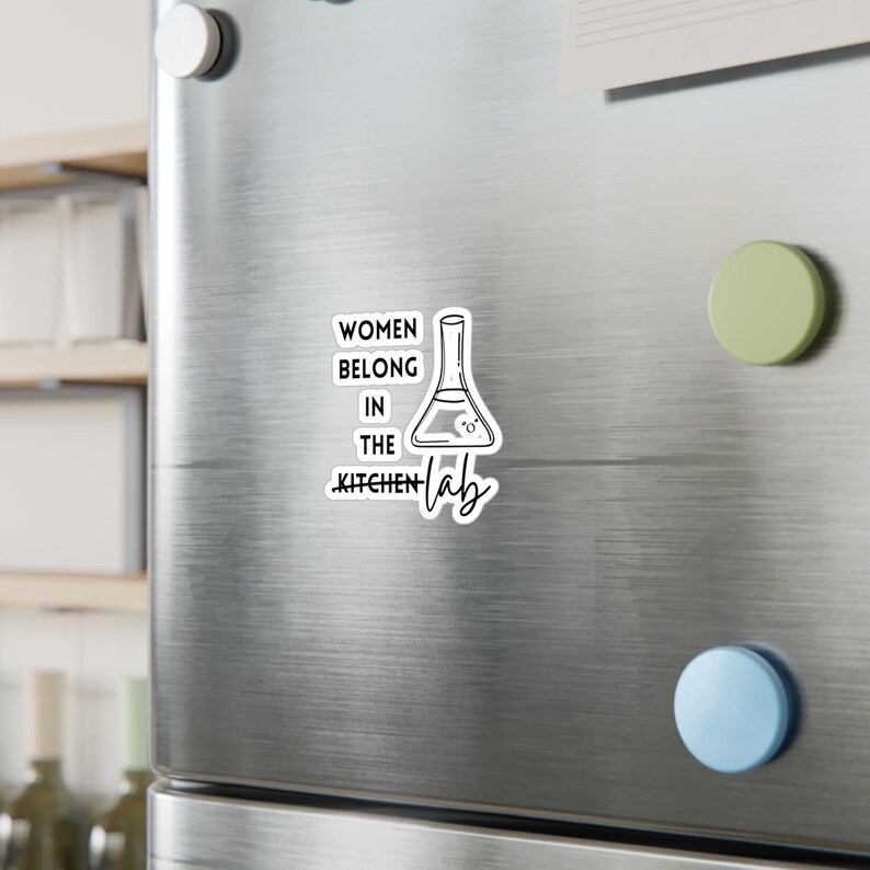 Women Belong in the Lab Decal - Water, Scratch, and UV Resistant Vinyl Sticker 画像 3