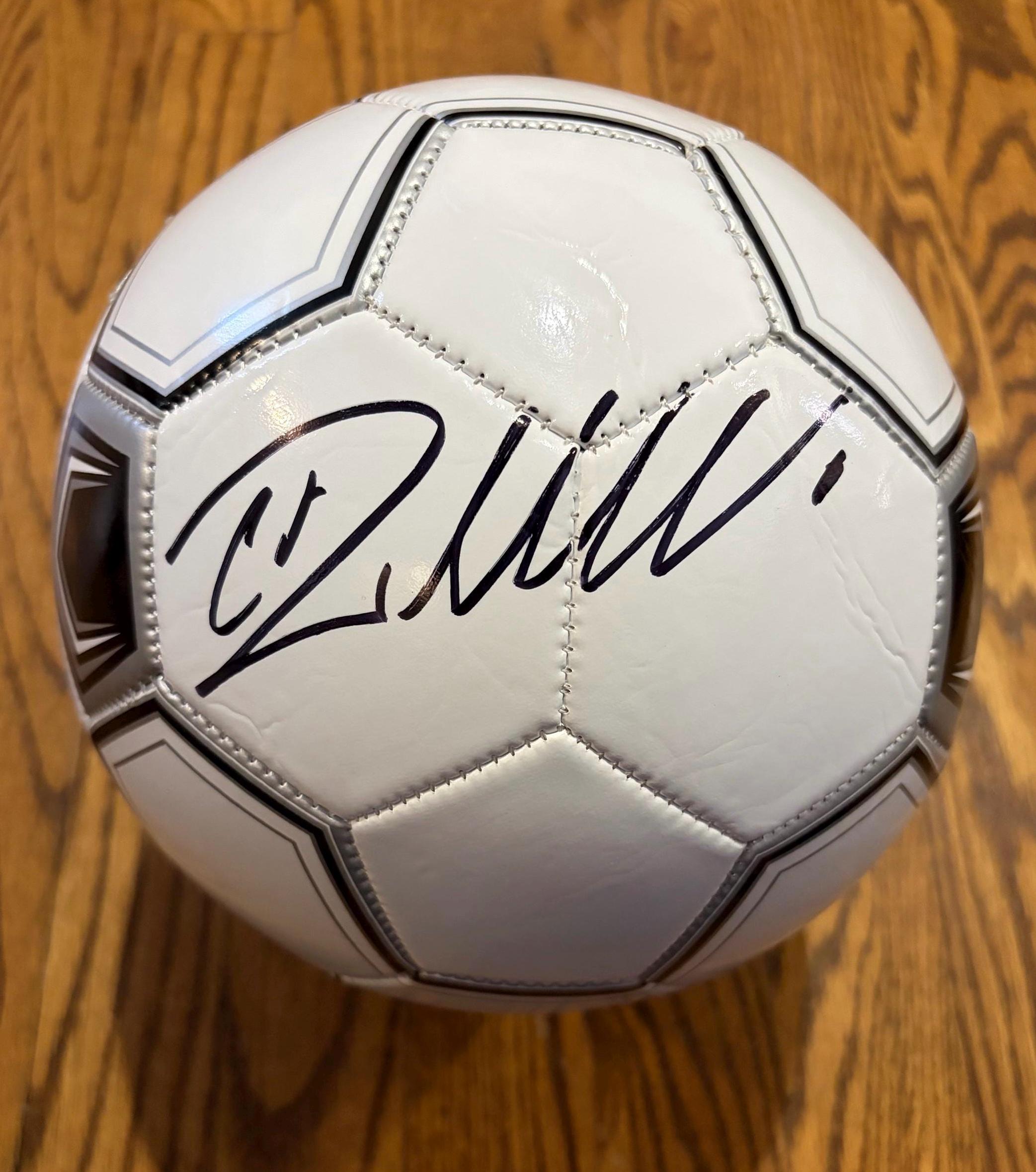 Cristiano ronaldo signed ball - Etsy 日本