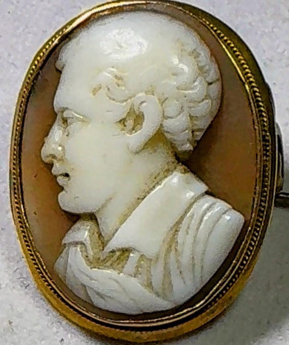 Antique Sardonyx Cameo Brooch, 15K Gold Lord Byron Portrait