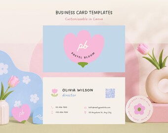 Canvasjabloon voor visitekaartjes met QR-code, pastelkleurige branding, bewerkbaar visitekaartje met bloemen, afdrukbaar babyroze Small Business